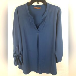 Gaharu Elegant Blue Slinky Vneck Long Sleeve Shirt Sz M